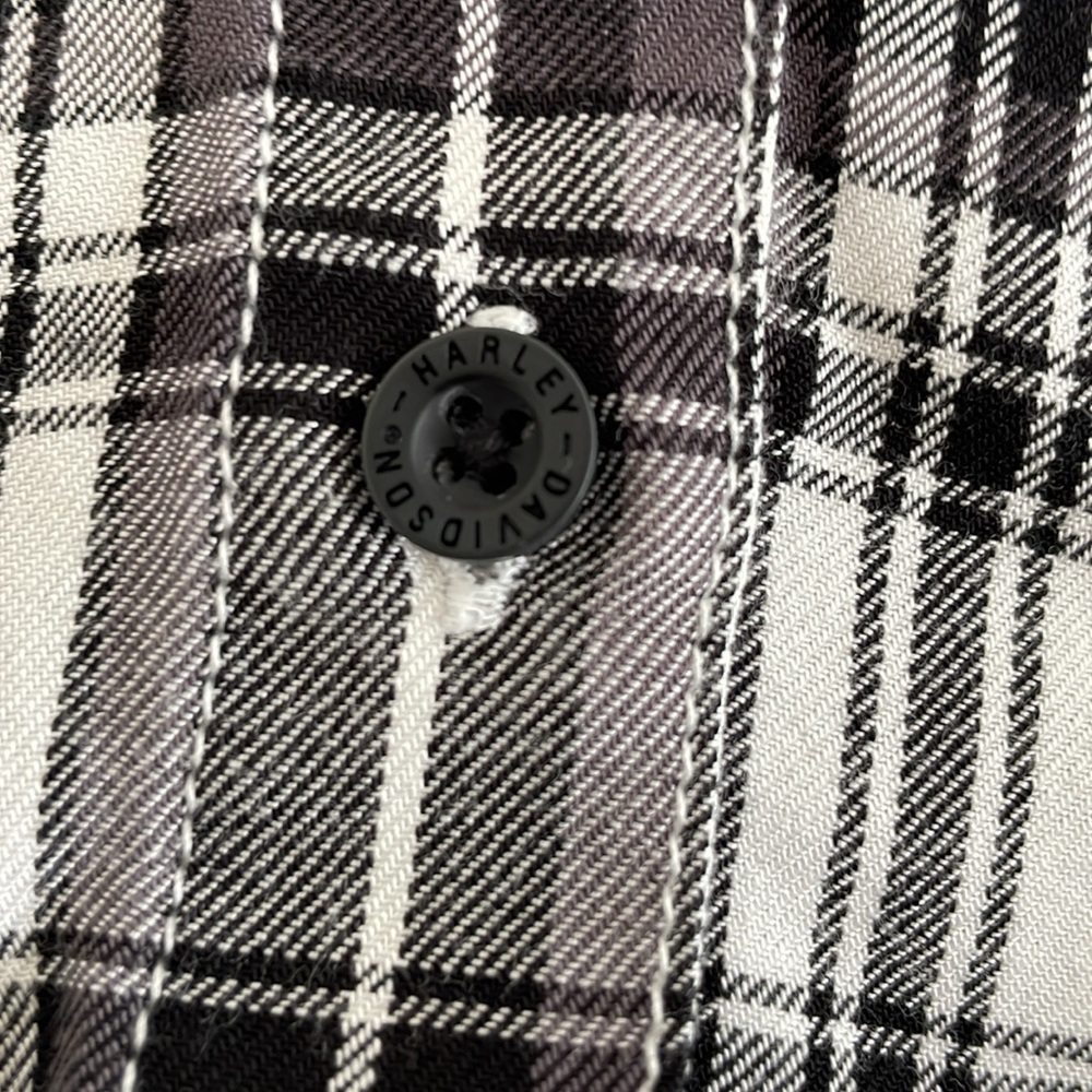 Harley-Davidson Women’s Black and White Plaid Shirt size 1W - Picture 6 of 8